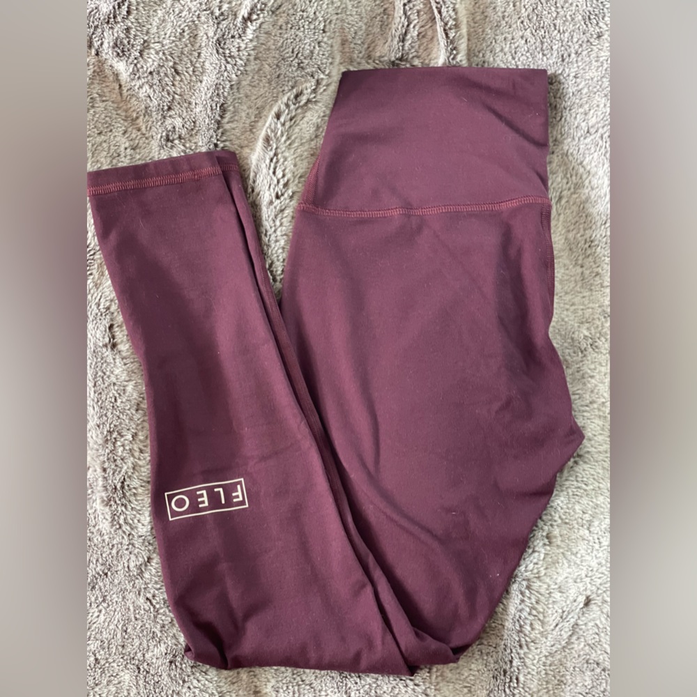 Good Used Condition Fleo Leggings